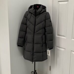 DKNY Women’s Gray Puffer Coat